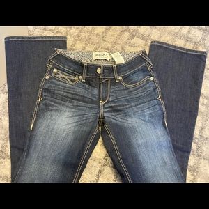 Ariat Jeans 29R inseam 33. Brand New!